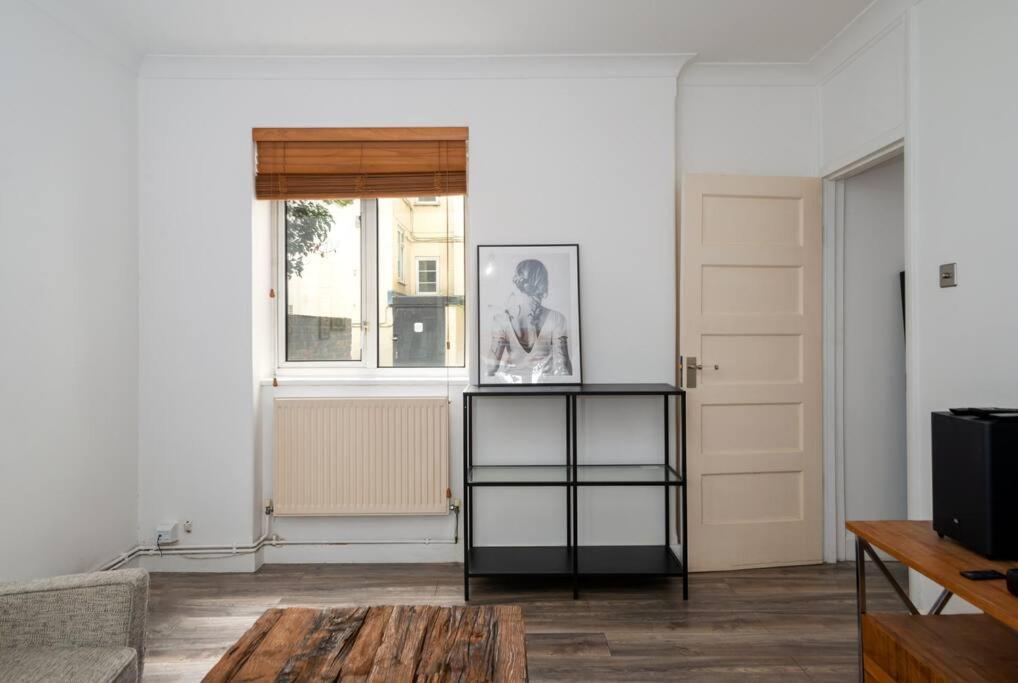 Ferienwohnung Stylish And Well Equipped Flat In Stockwell London Exterior foto
