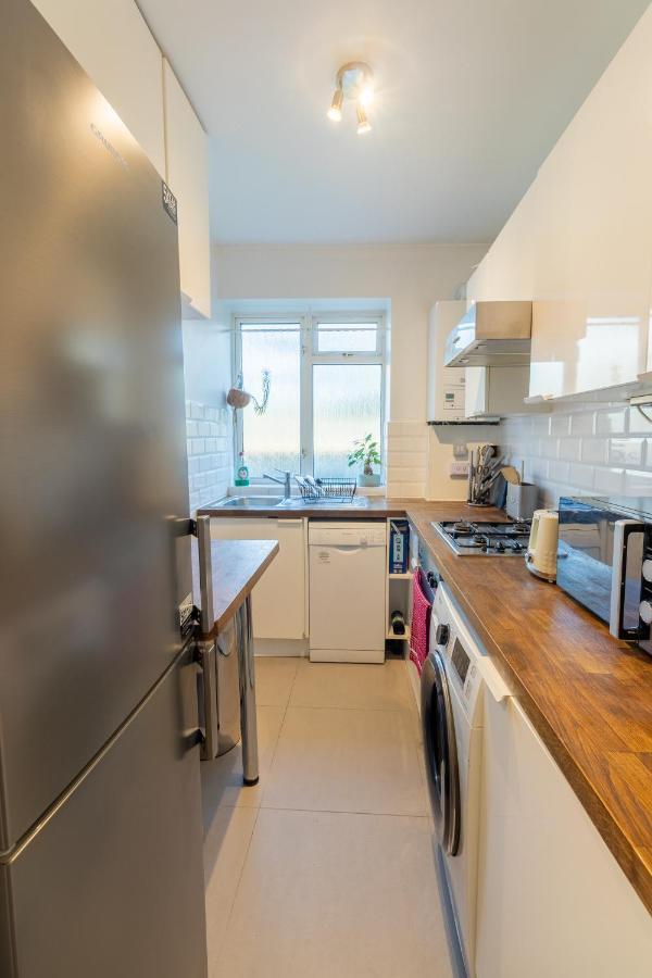 Ferienwohnung Stylish And Well Equipped Flat In Stockwell London Exterior foto