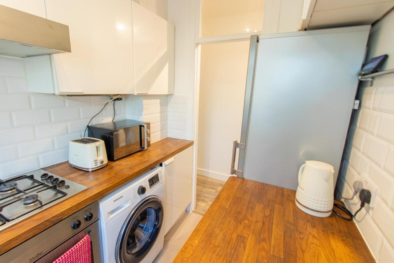 Ferienwohnung Stylish And Well Equipped Flat In Stockwell London Exterior foto