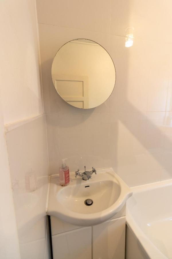 Ferienwohnung Stylish And Well Equipped Flat In Stockwell London Exterior foto